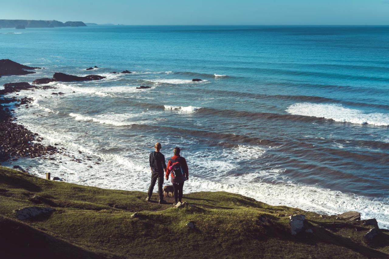 Trevigue Farm Vendégház Crackington Haven Kültér fotó